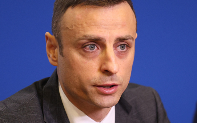 Бербатов влиза в театъра с авторски моноспектакъл и национално турне