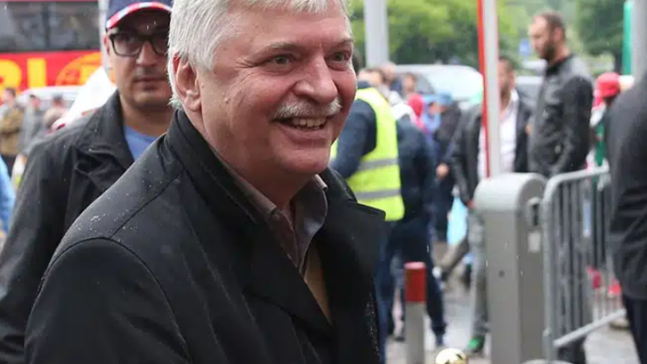  Емил Данчев: ЦСКА в момента е разграден двор