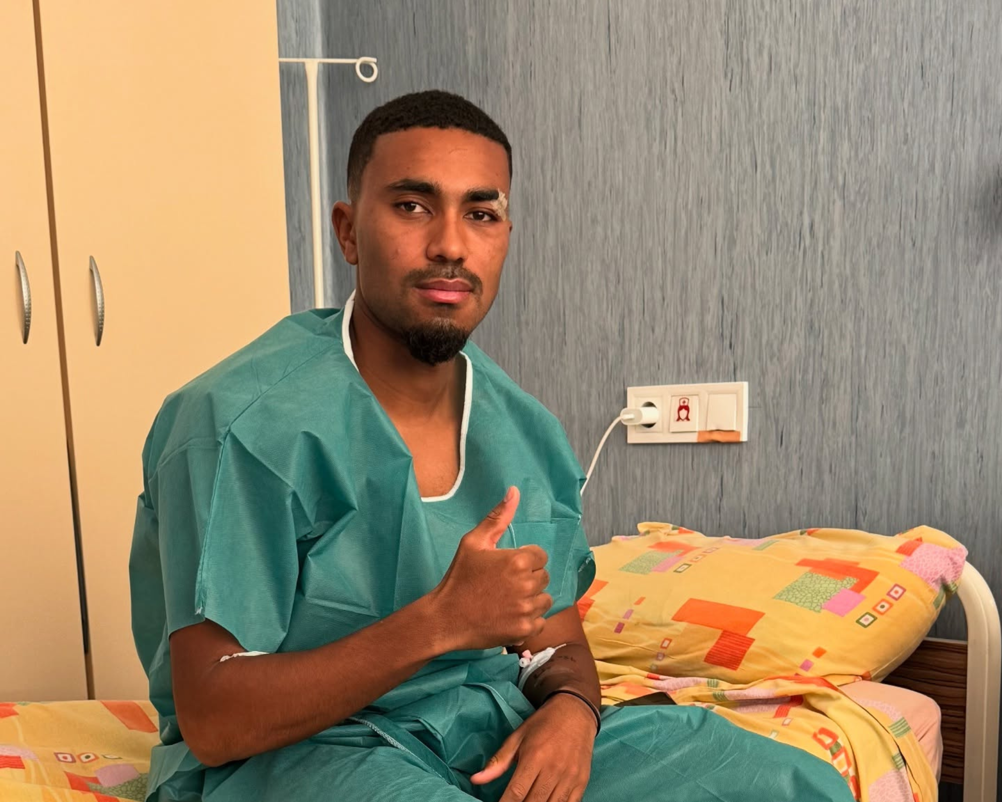 Оперираха Дерой Дуарте заради счупена челюст след мача с Ботев Пловди