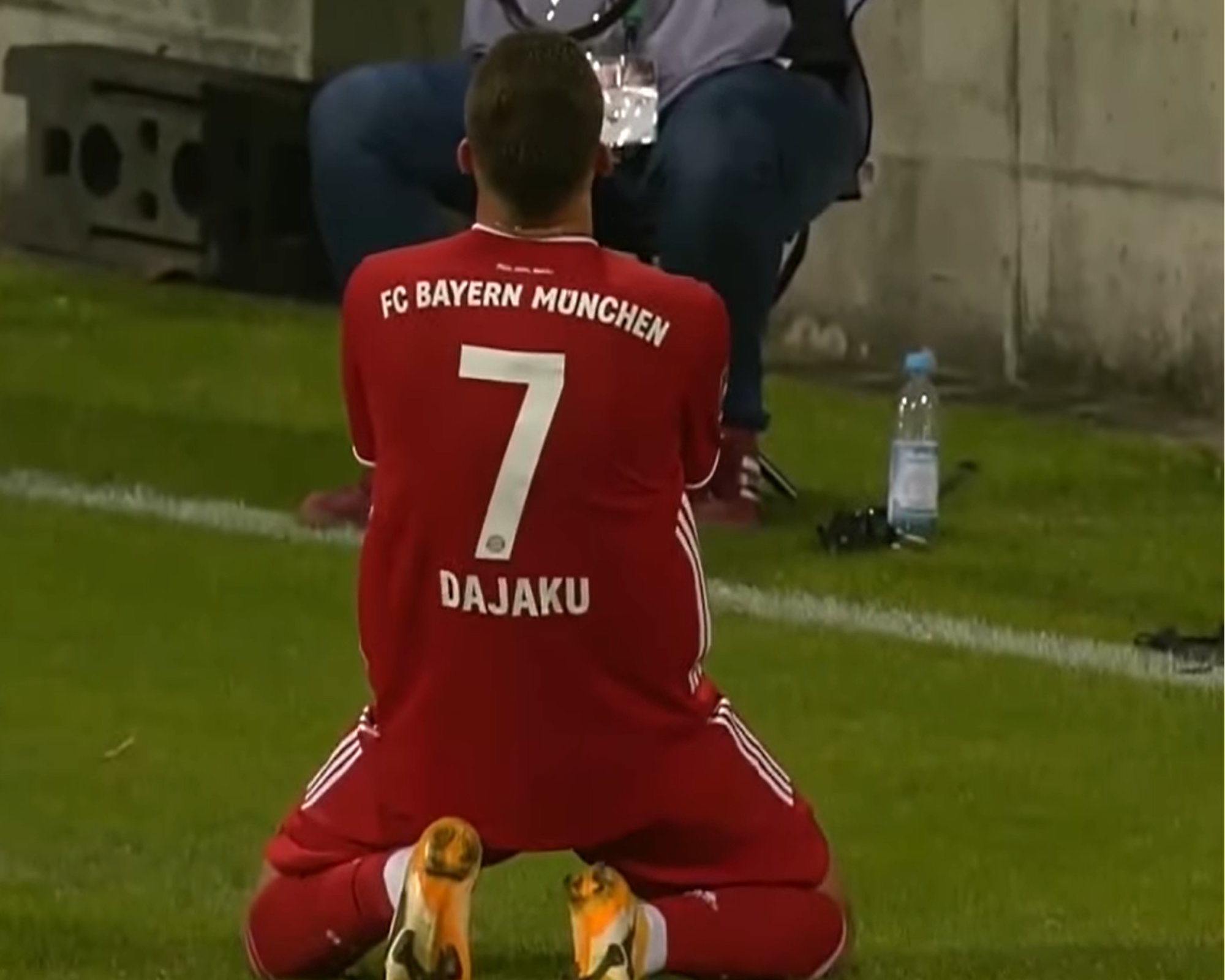 ЦСКА с траферен удар: Урежда шапмпион с Байерн Мюнхен