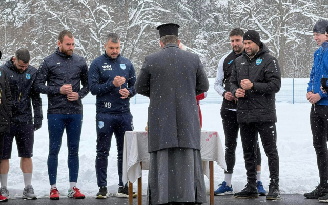 Валери Божинов стартира подготовка с Рилски спортист
