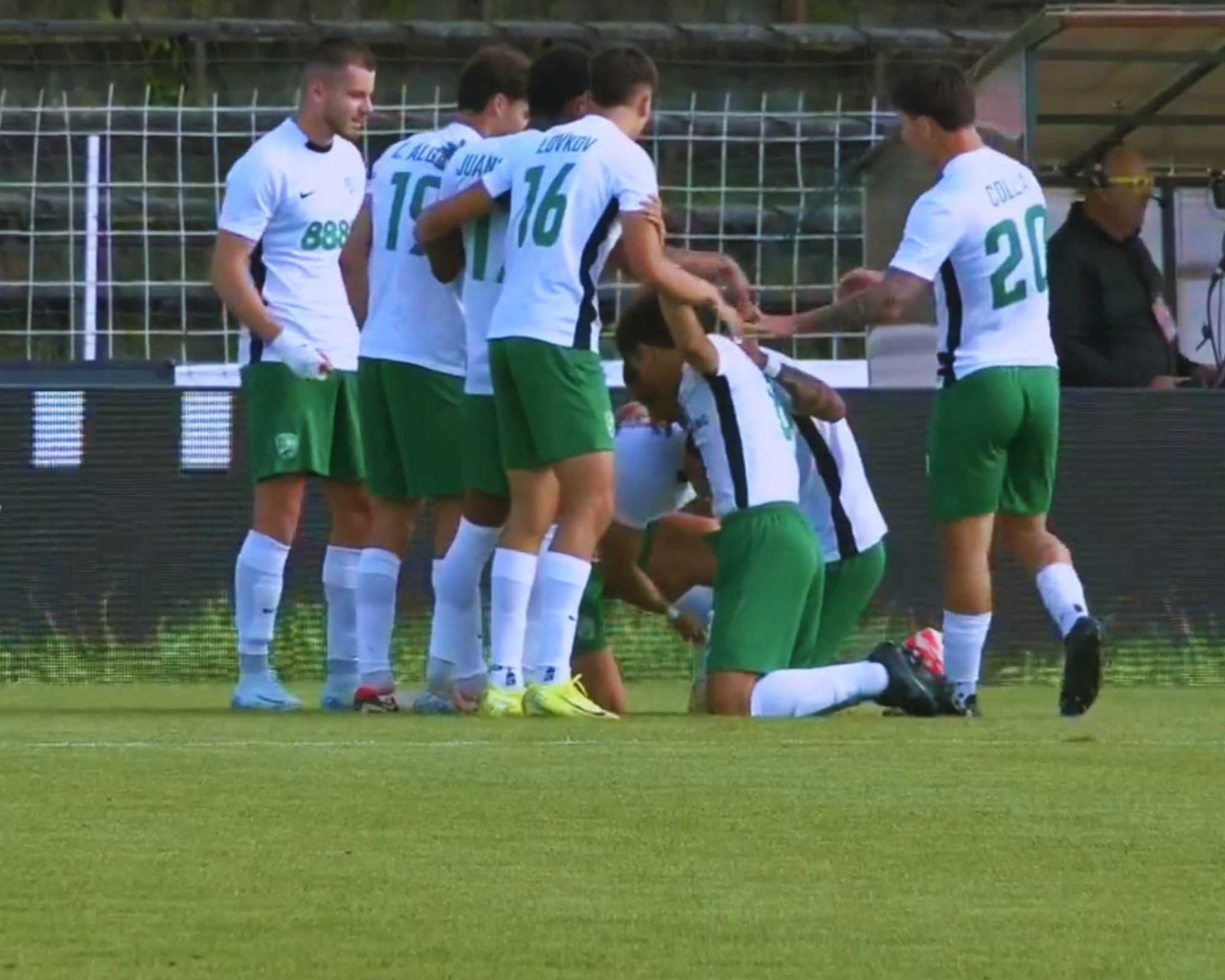 Берое затъва: 4 заплати забавени въпреки входящ трансфер