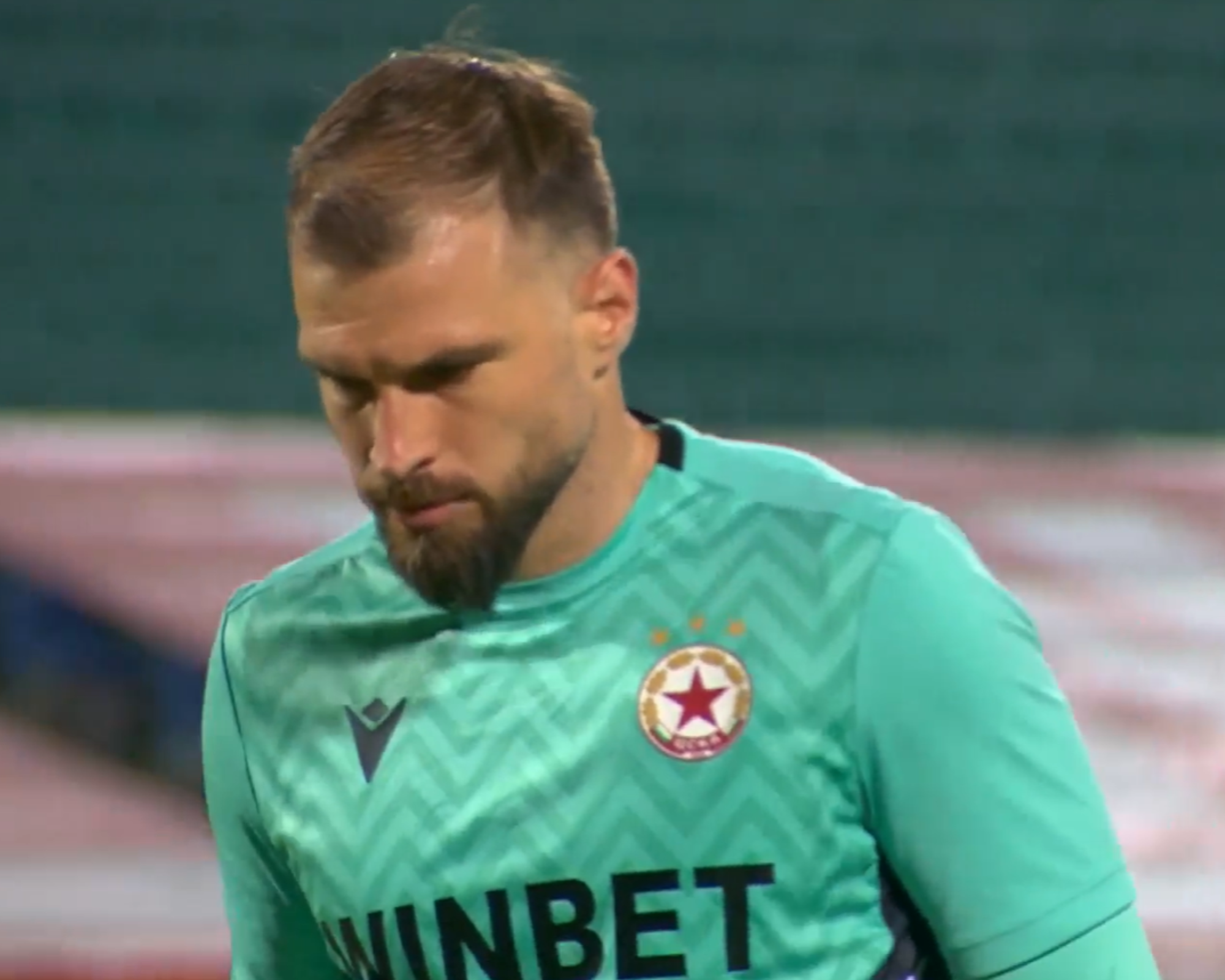 Бусато се прибра в Бразилия и си търси нов отбор