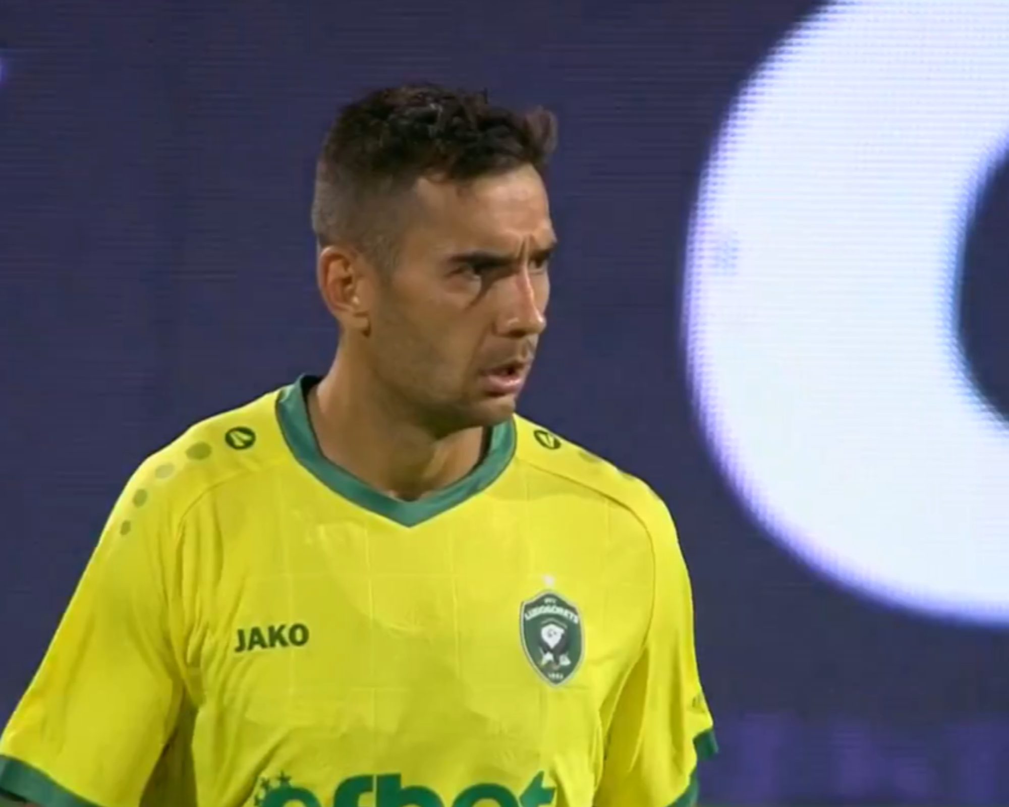 ЦСКА готви трансферна бомба: посяга към Чочев и Диниш от Лудогорец