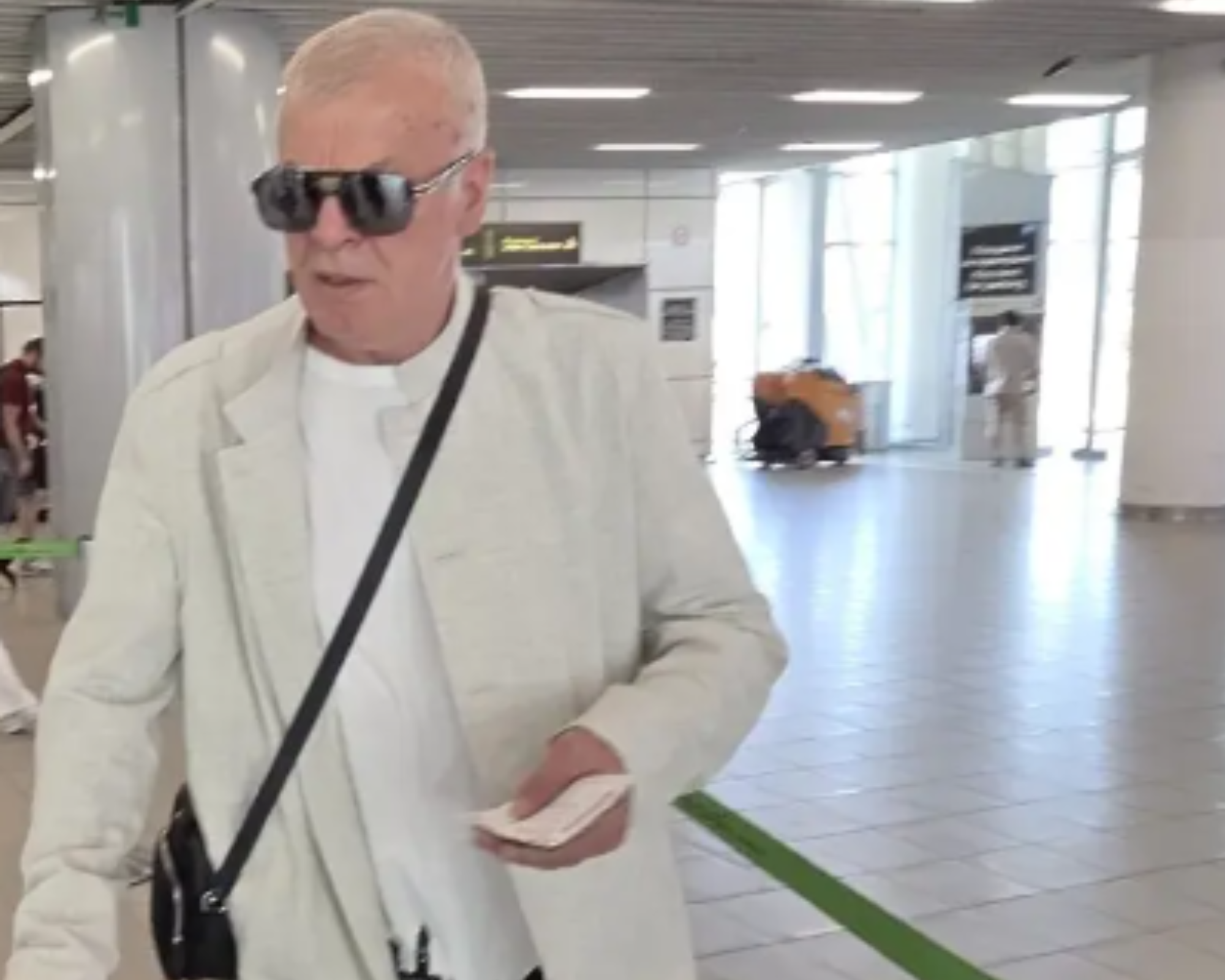 Бизнесмени поставили условия за сделката с Левски, държат на контролния пакет акции