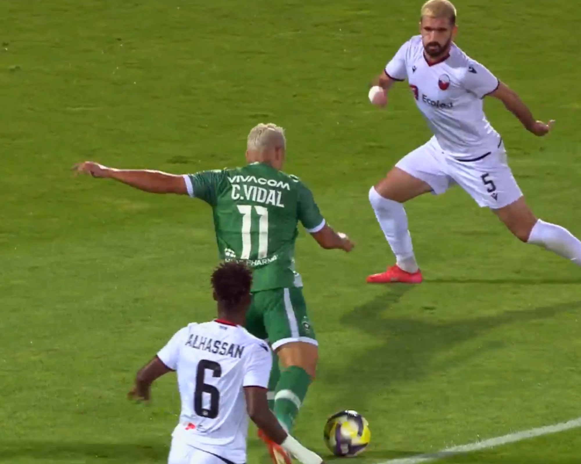 Лудогорец се класира за групите на Лига Европа след драматичен мач с Шкендия