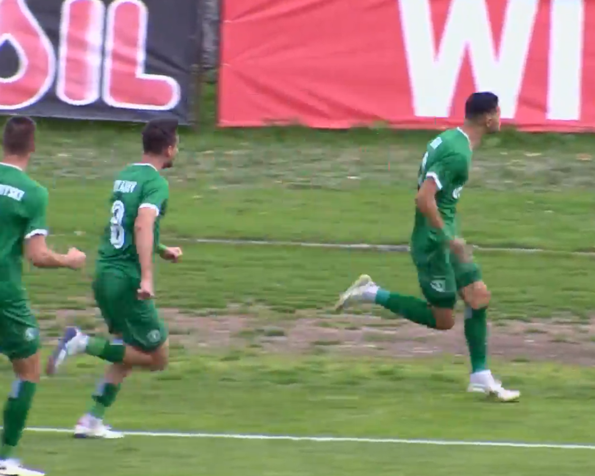 Десет от Ботев Враца обърнаха Септември