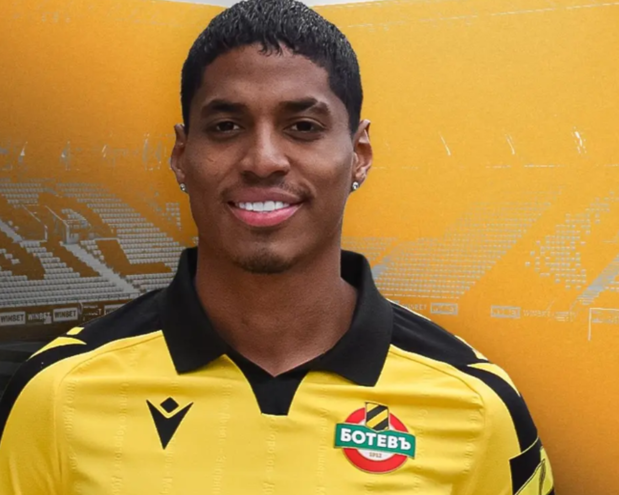 Ботев Пловдив взе под наем крило на Лудогорец