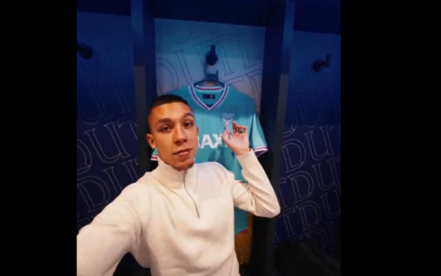 Филип Кръстев титуляр, но Оксфорд Юнайтед падна от Уест Бром в Чемпиъншип