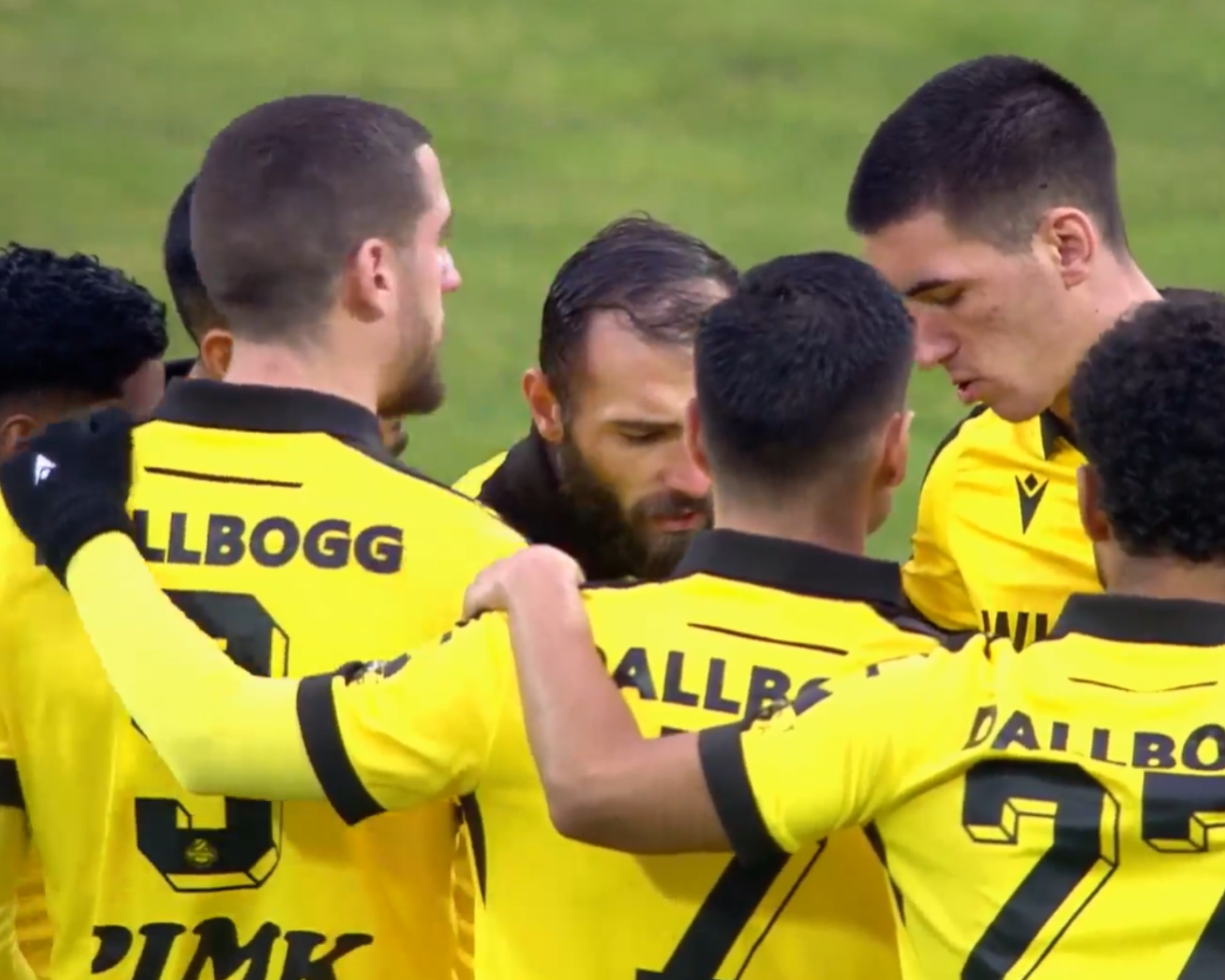 Ботев Пловдив пусна билетите за дербито с Лудогорец