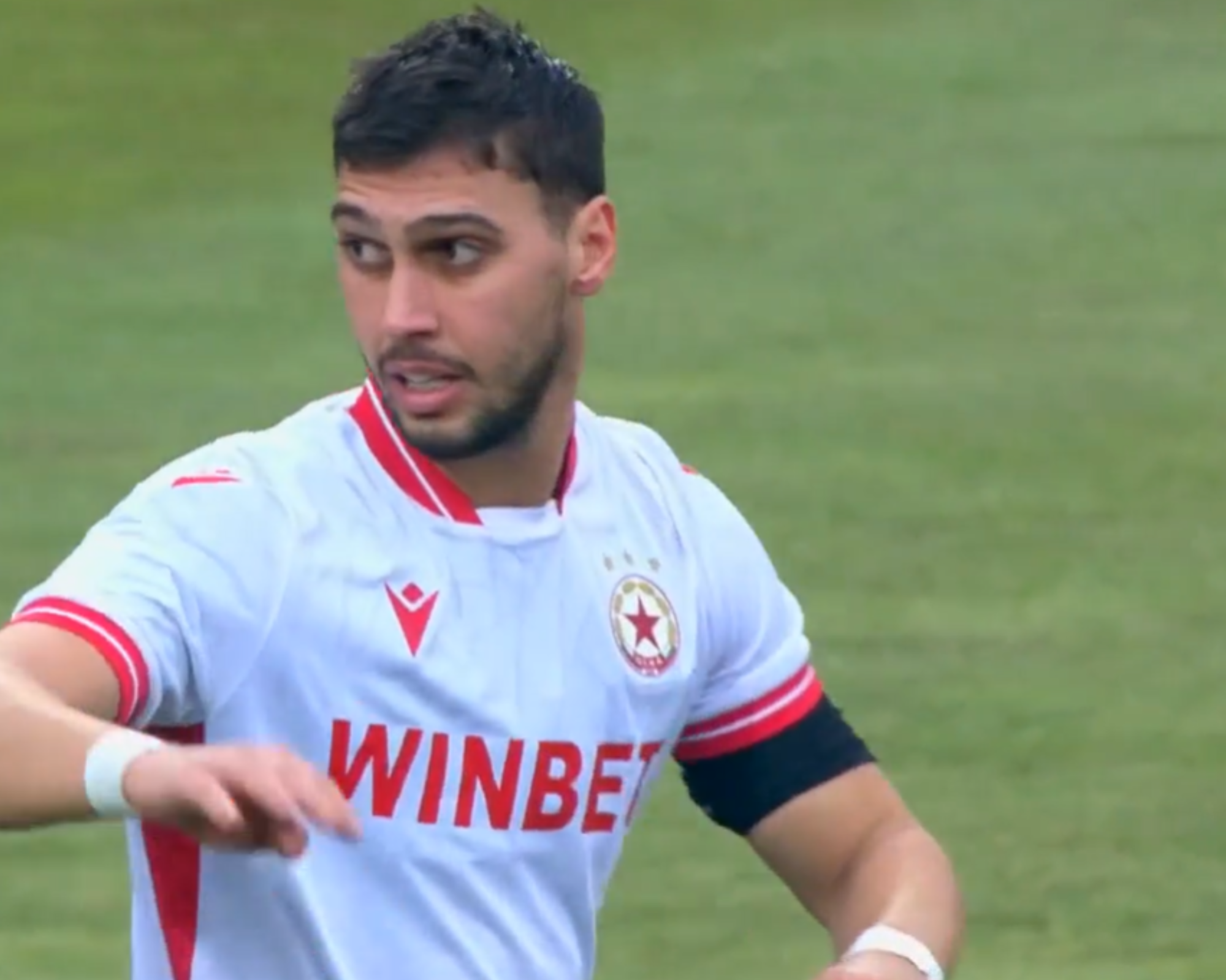 Жордао си изкара девети жълт картон и пропуска дербито с Левски