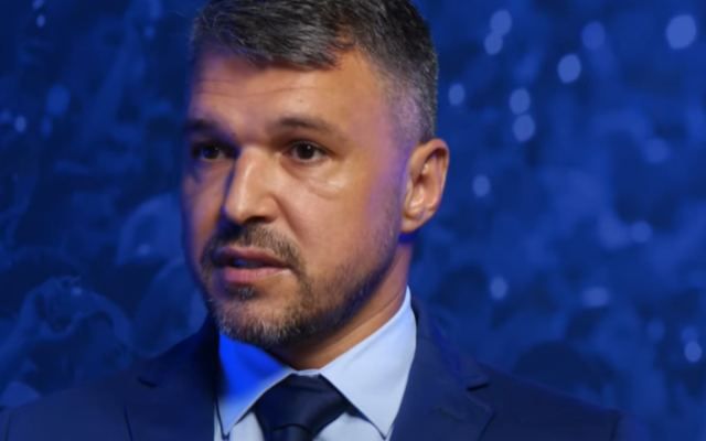 Валери Божинов към Борислав Михайлов: Само шампионите имат такава сила!