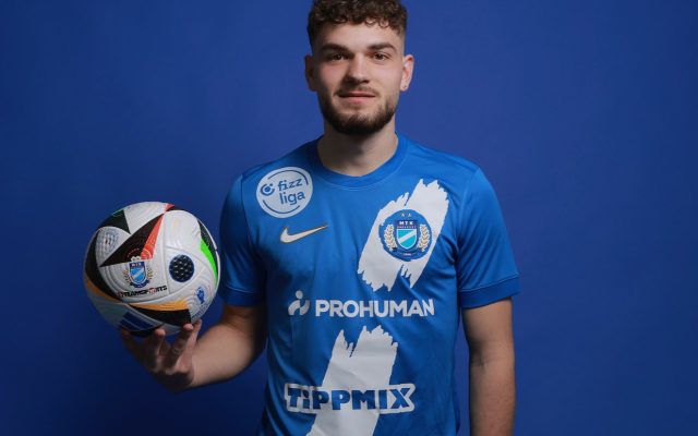 Първо в Gazzetta:Унгарски нападател преговаря с Левски